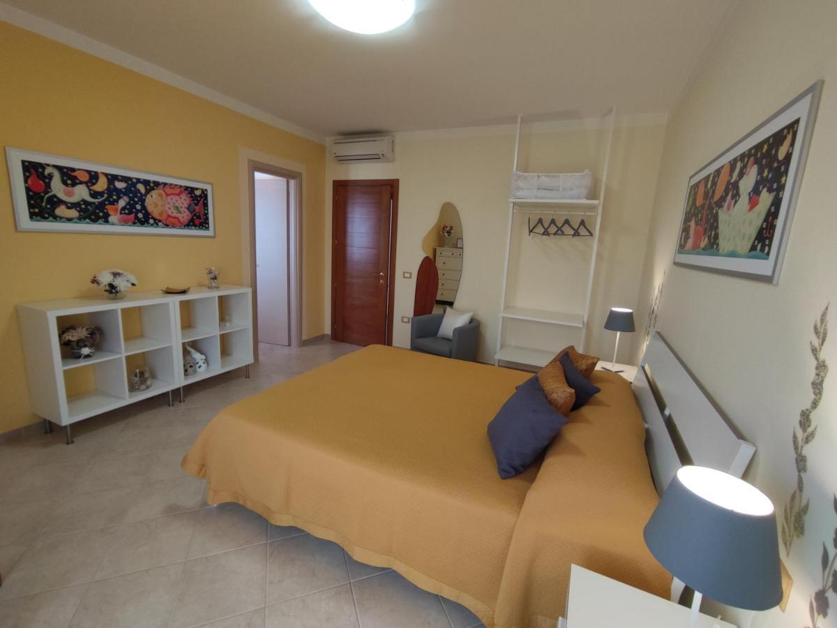 Bed and Breakfast Il Giardino Delle Zagare Фонді Екстер'єр фото